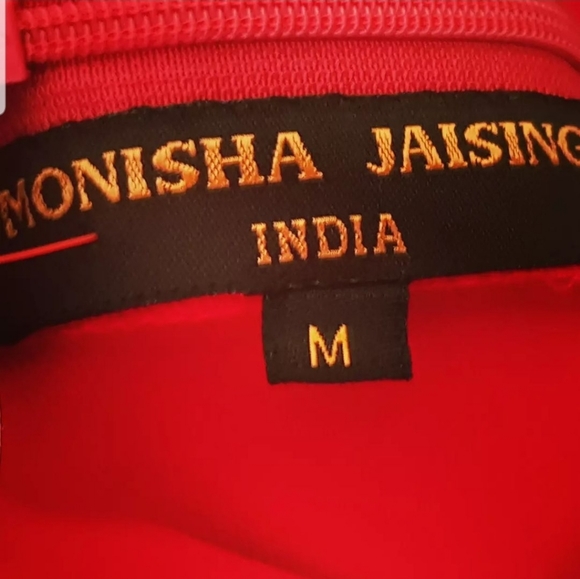 Fashion Designer Red Dress with Detail✨ - Picture 6 of 6